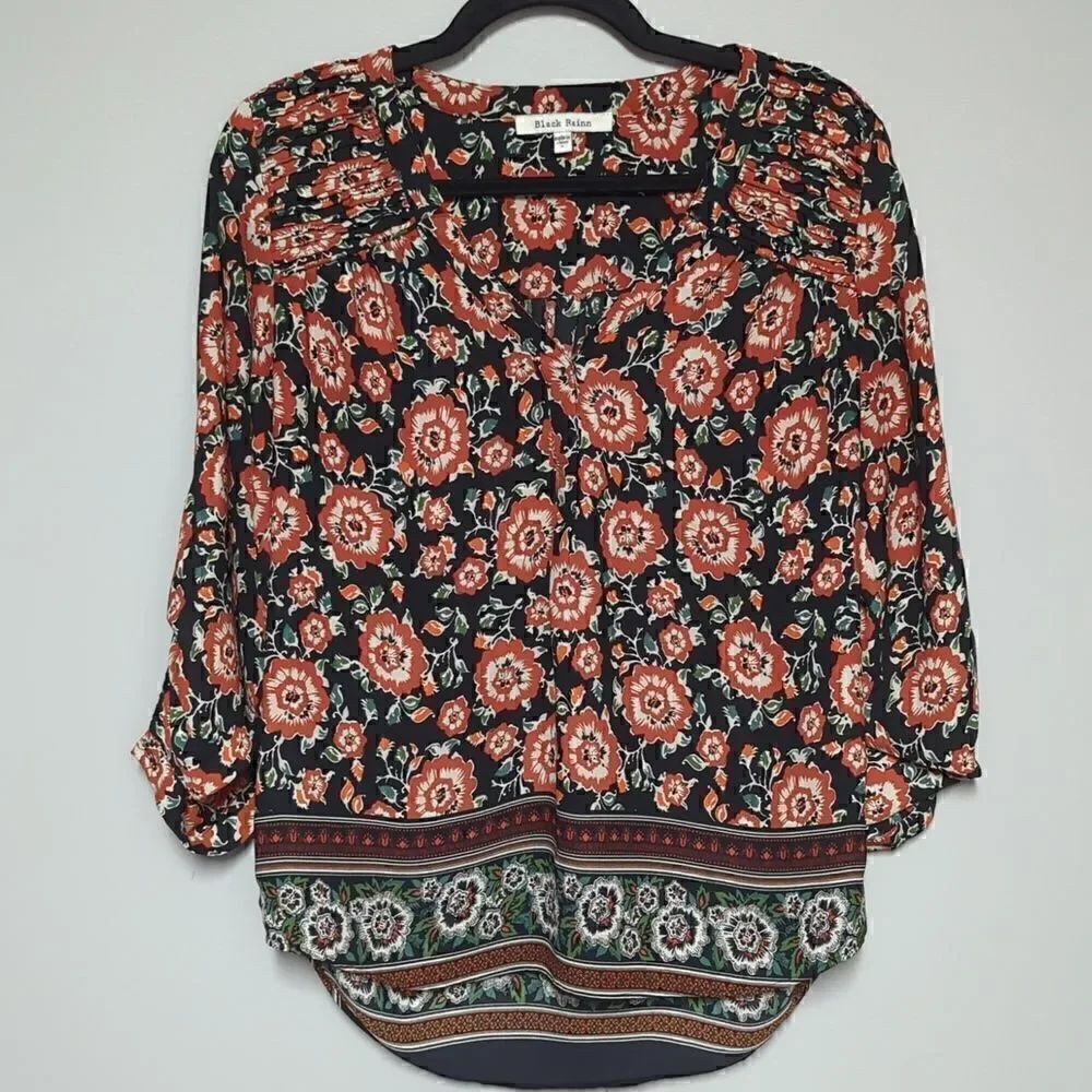 Black Rainn Black Floral Blouse